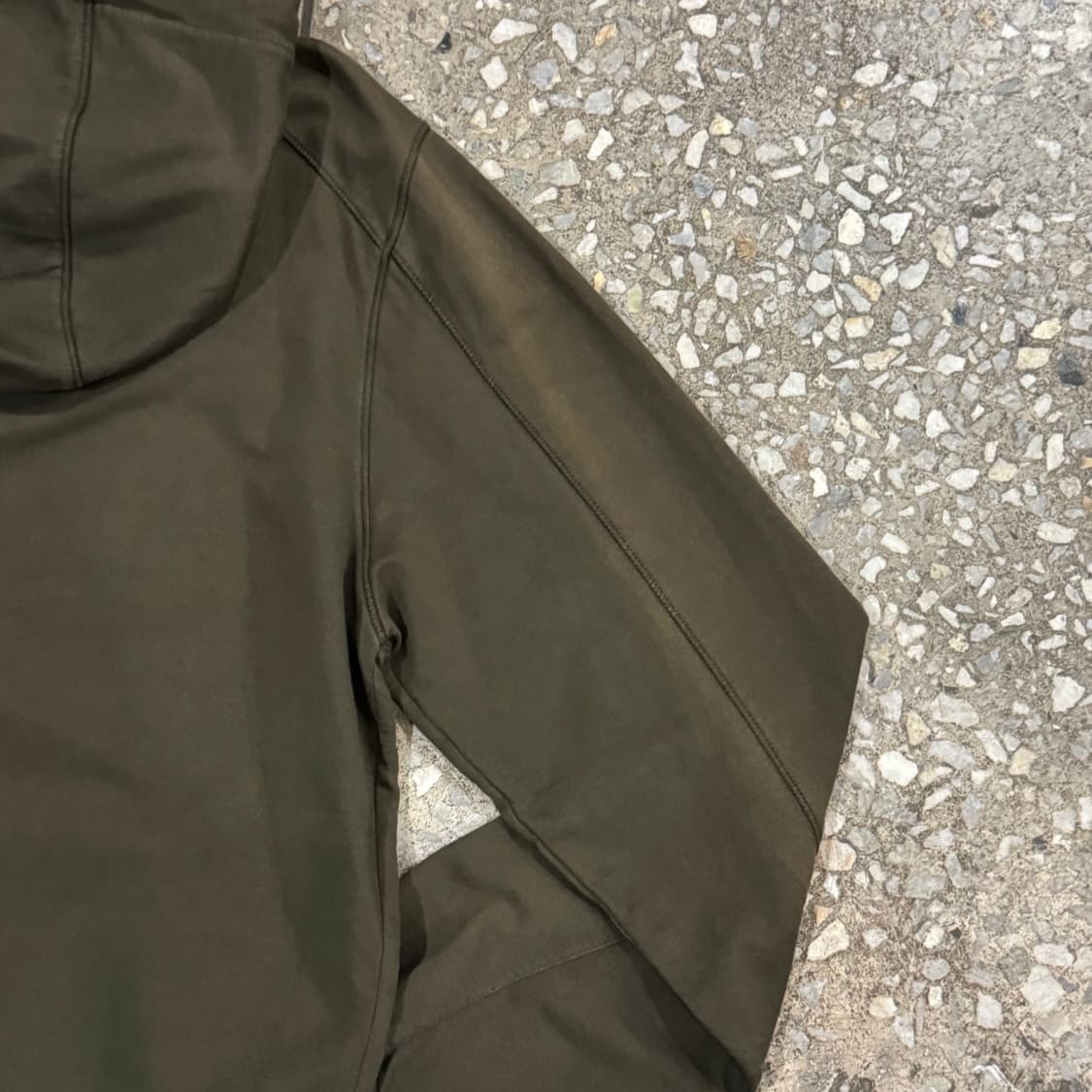 CP컴퍼니 렌즈 와펜 후드집업 L 상품이미지10