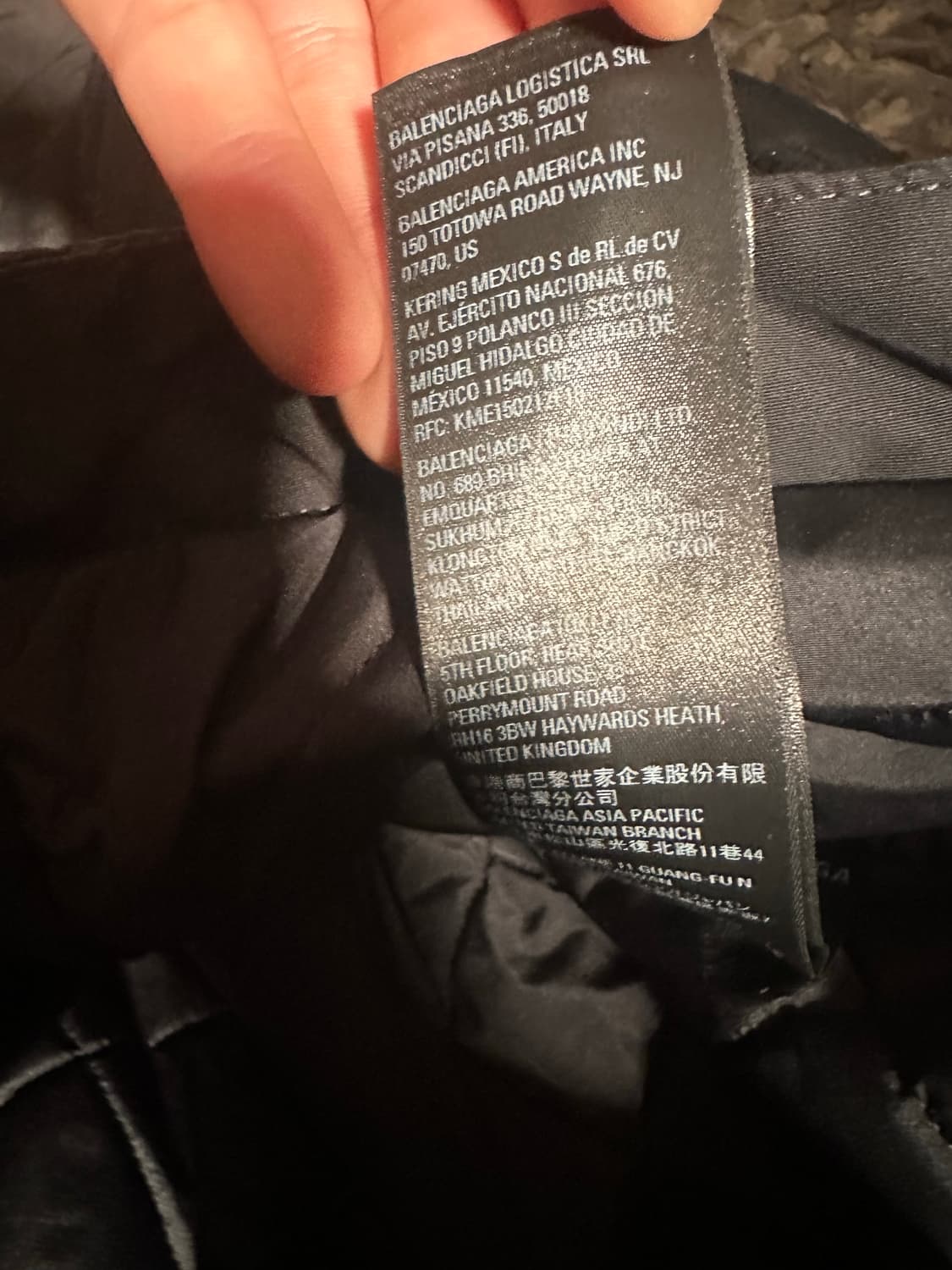 발렌시아가 킥 파카 1 상품이미지5