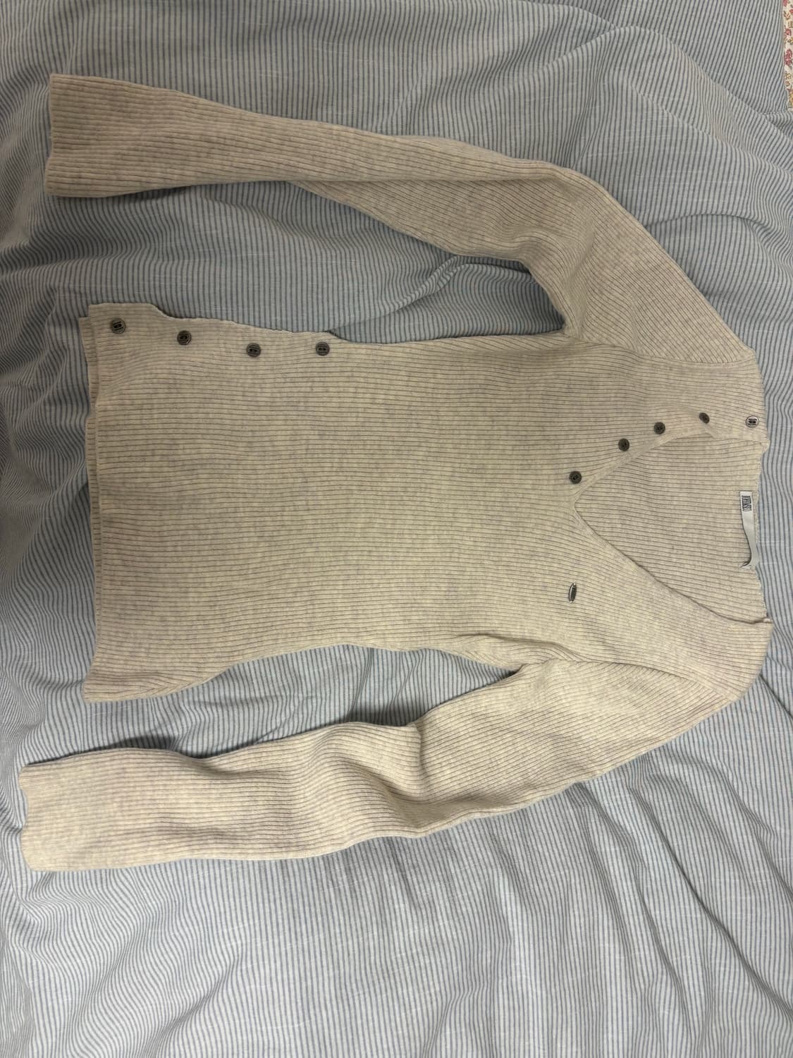 보헤미안서울 브이넥 슬릿 니트 상품이미지2