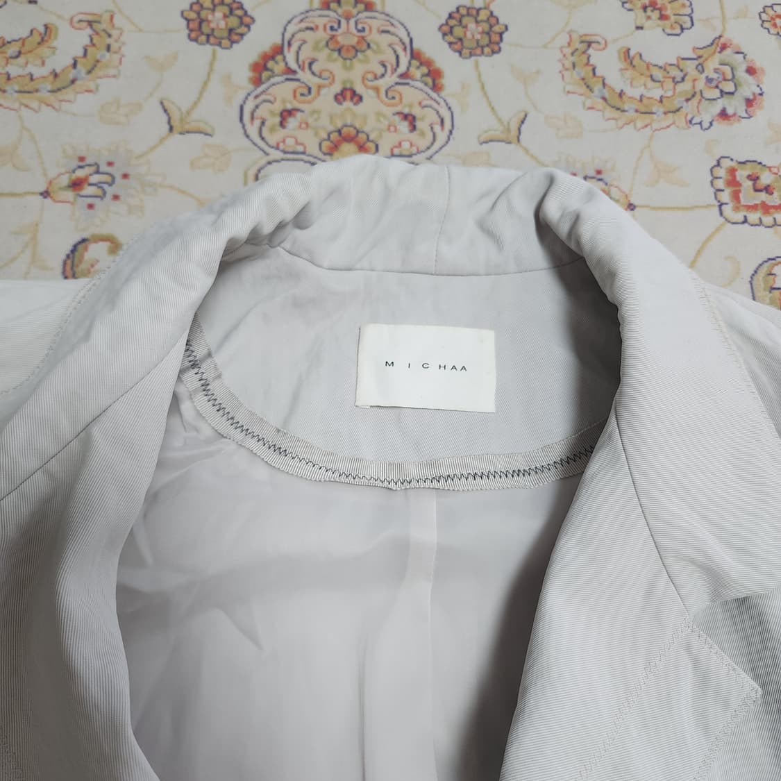 미샤 나일론 여성 트렌치 롱코트
85 상품이미지3