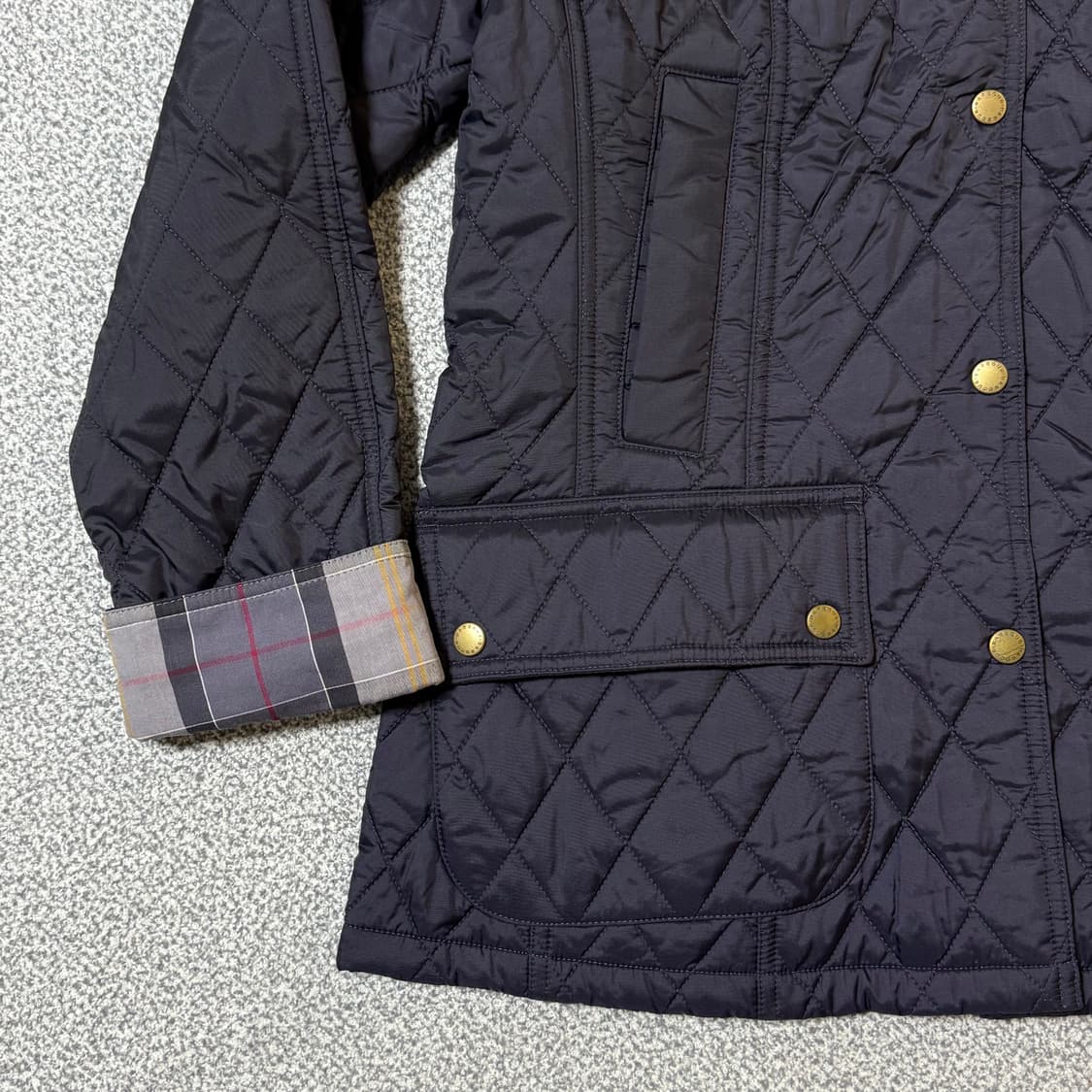 [정가 33만원] 바버 비드넬 퀄팅 자켓 여성용 UK12 상품이미지7