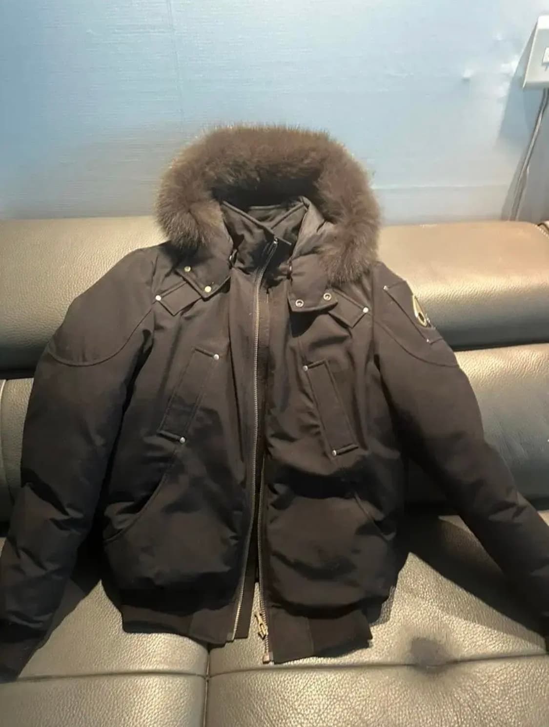 무스너클 패딩 상품이미지1