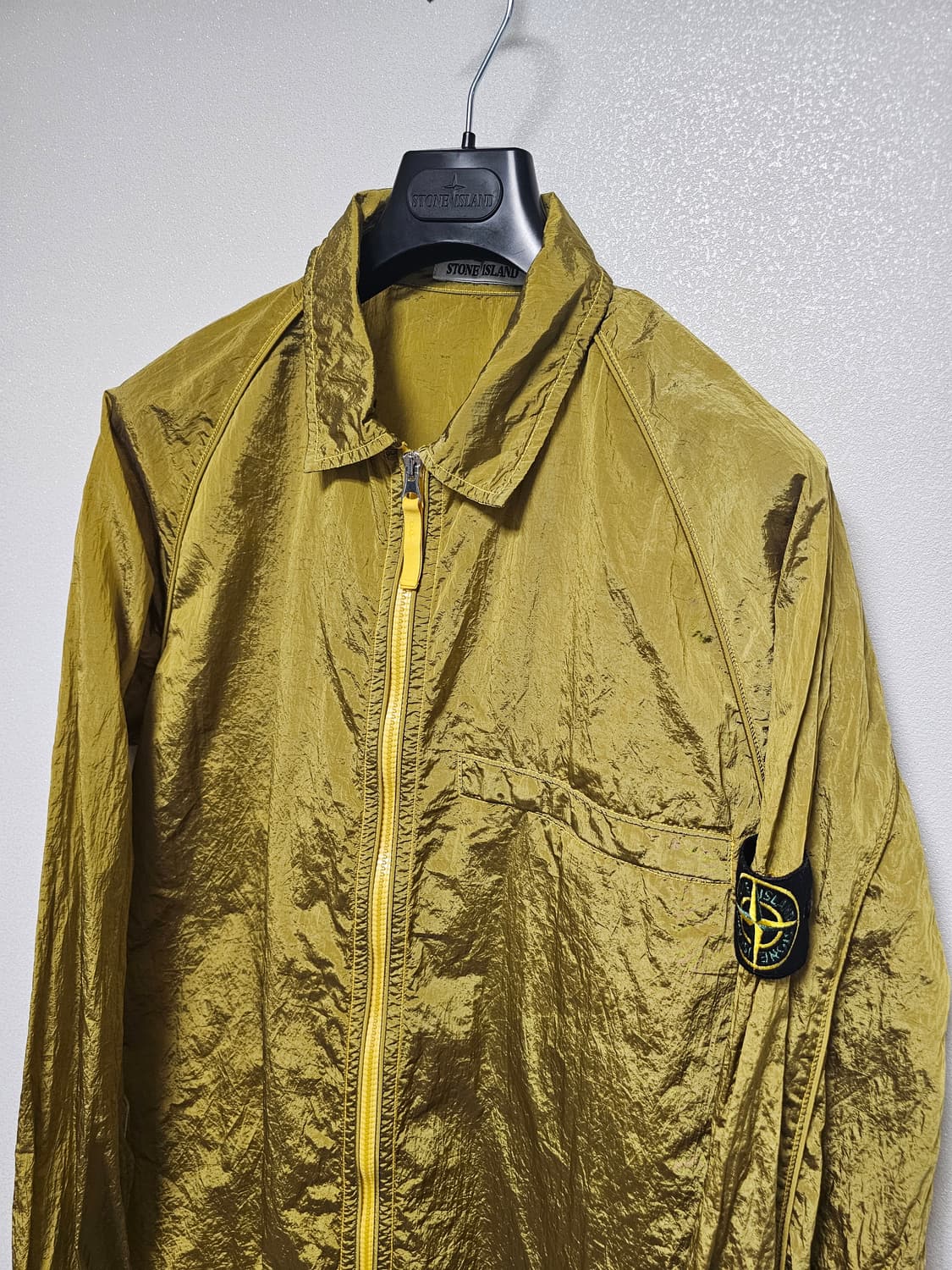 스톤아일랜드 패커블 나일론 메탈 오버셔츠 상품이미지3