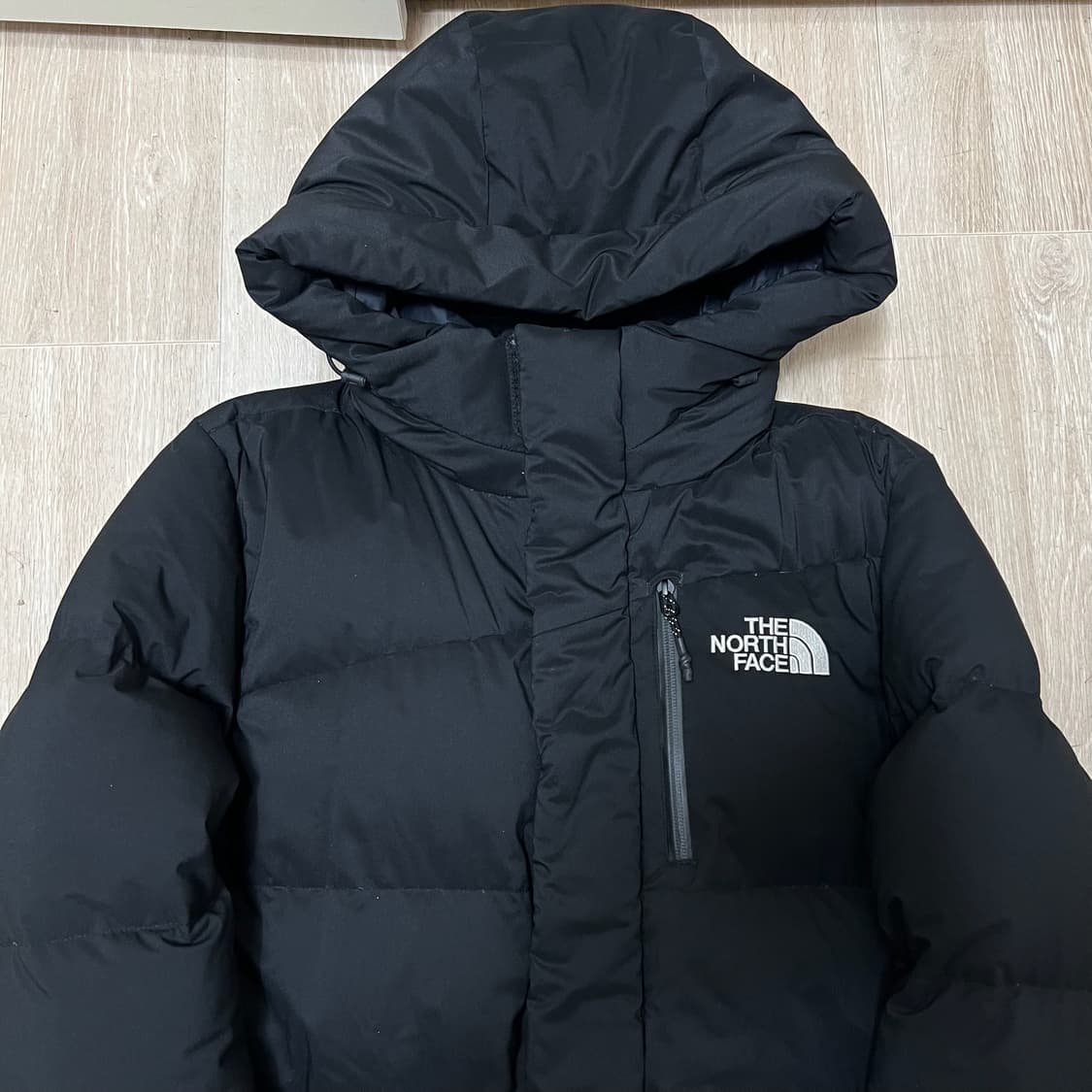 노스페이스 아틀레틱 로고 구스다운 후드 롱패딩 M/95  상품이미지2