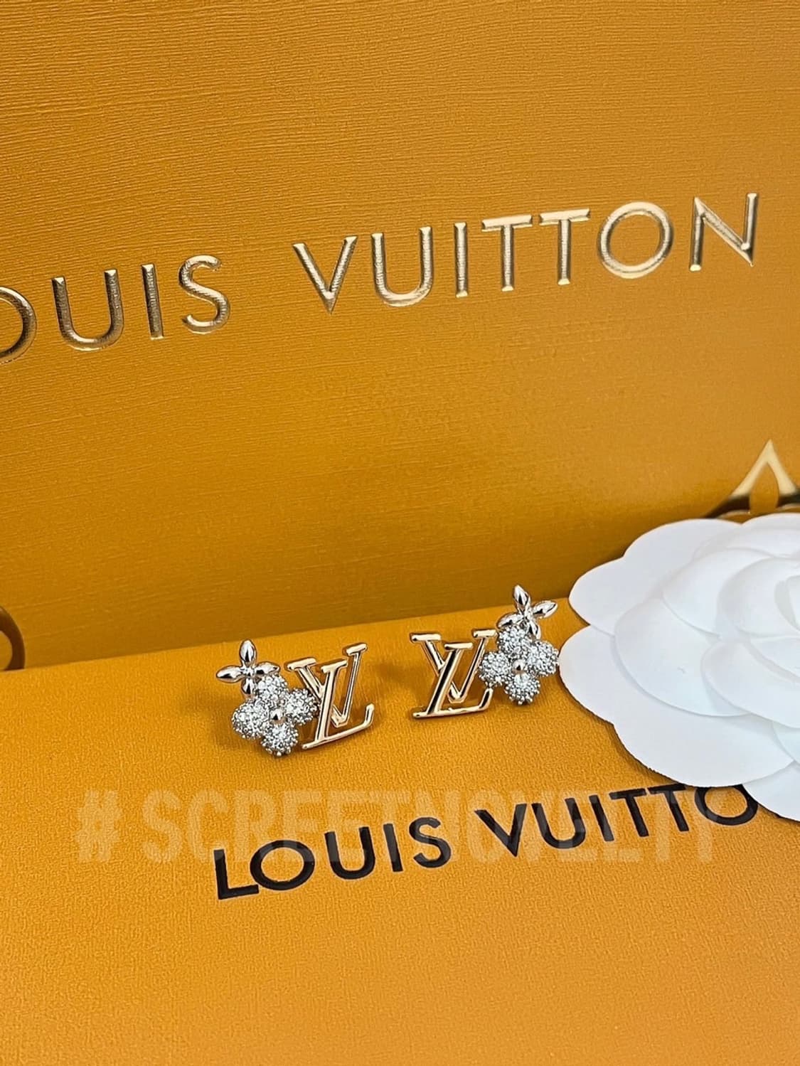 LV GRAM 이어링 큐빅플라워 풀박스 상품이미지5