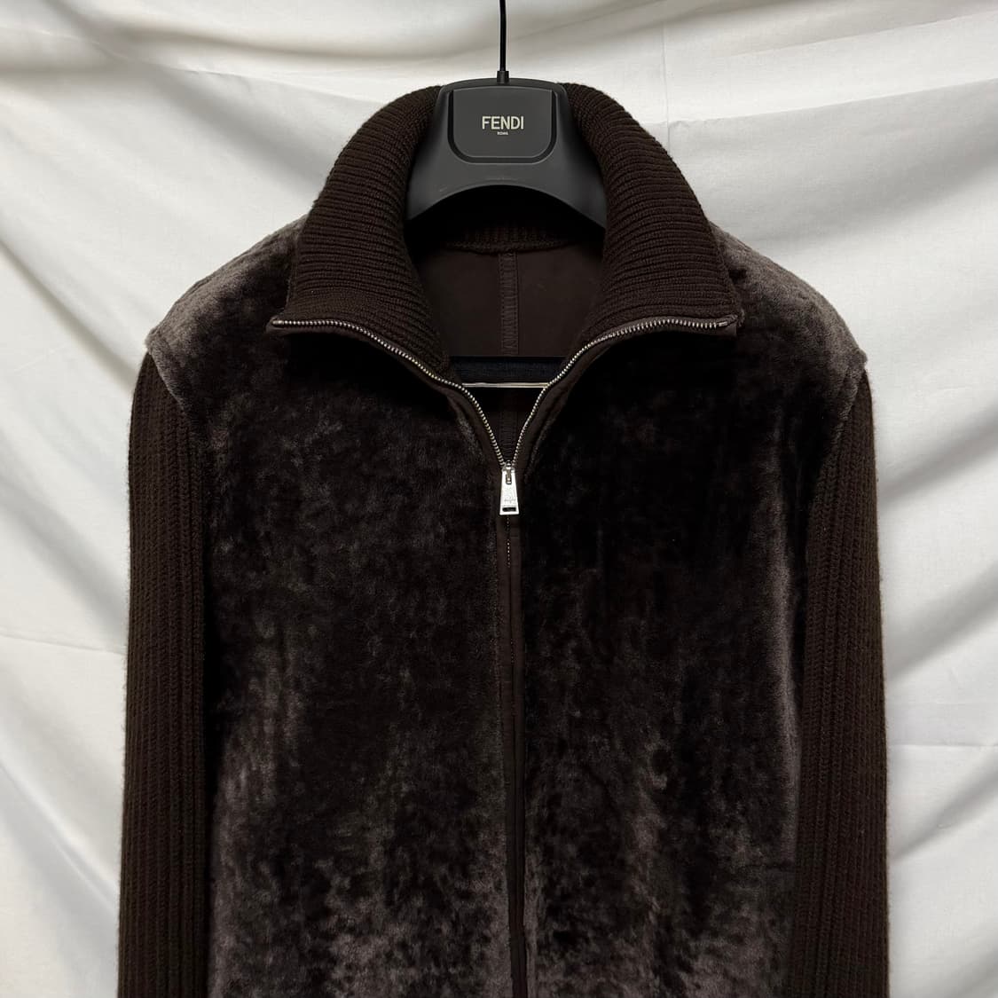 [미사용/48] 펜디 시어링 블루종 니트 집업 브라운 상품이미지2