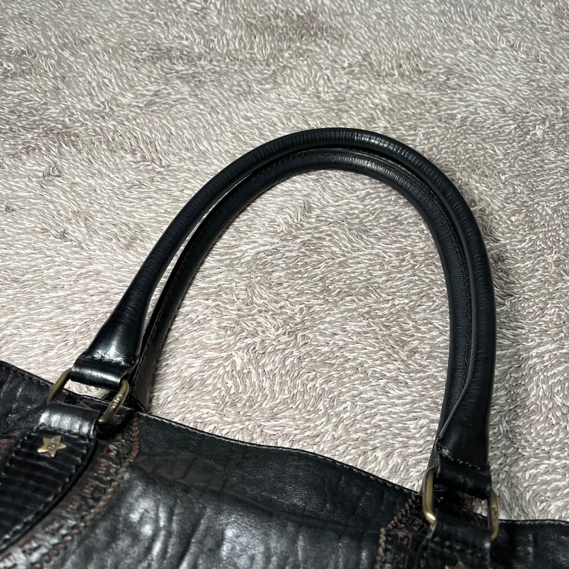 Fendi Etonico Shoulder Bag Black  상품이미지7