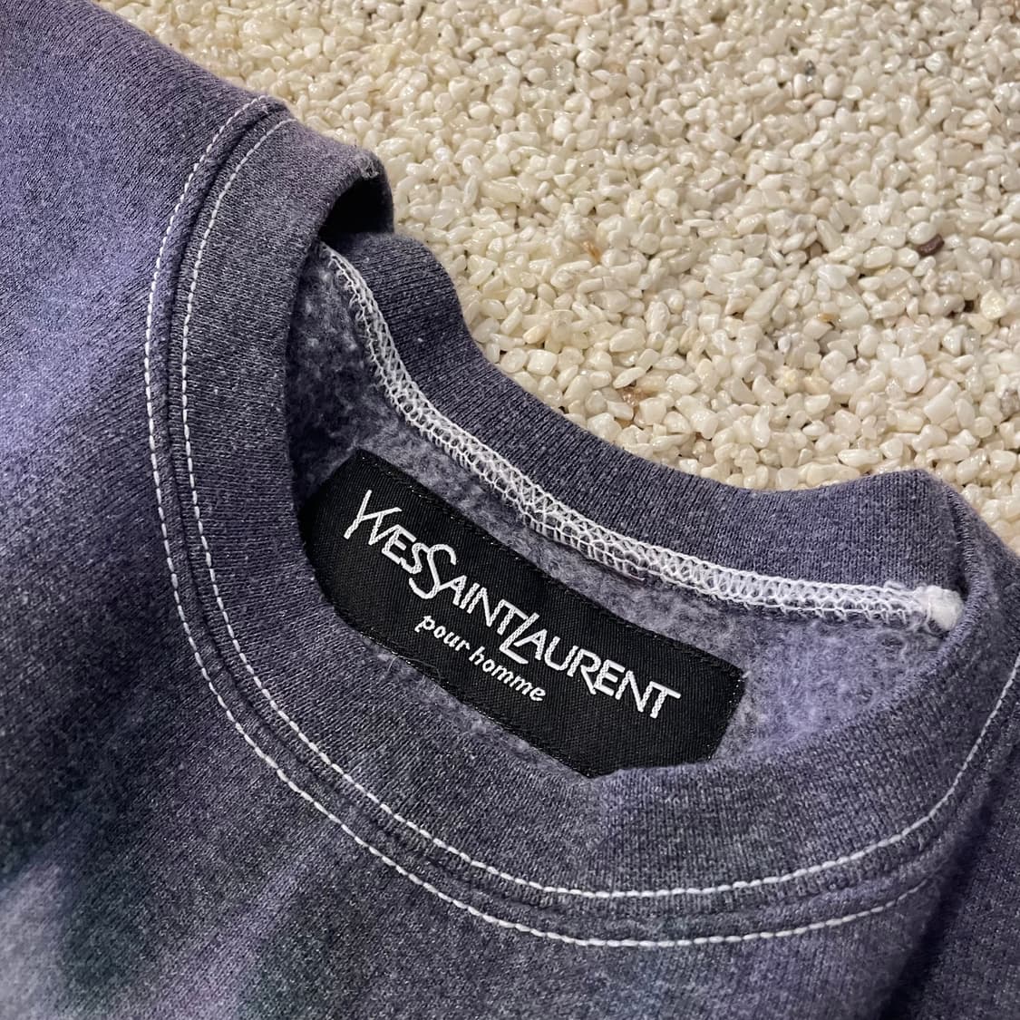 입생로랑 맨투맨 ⭐️974 상품이미지3