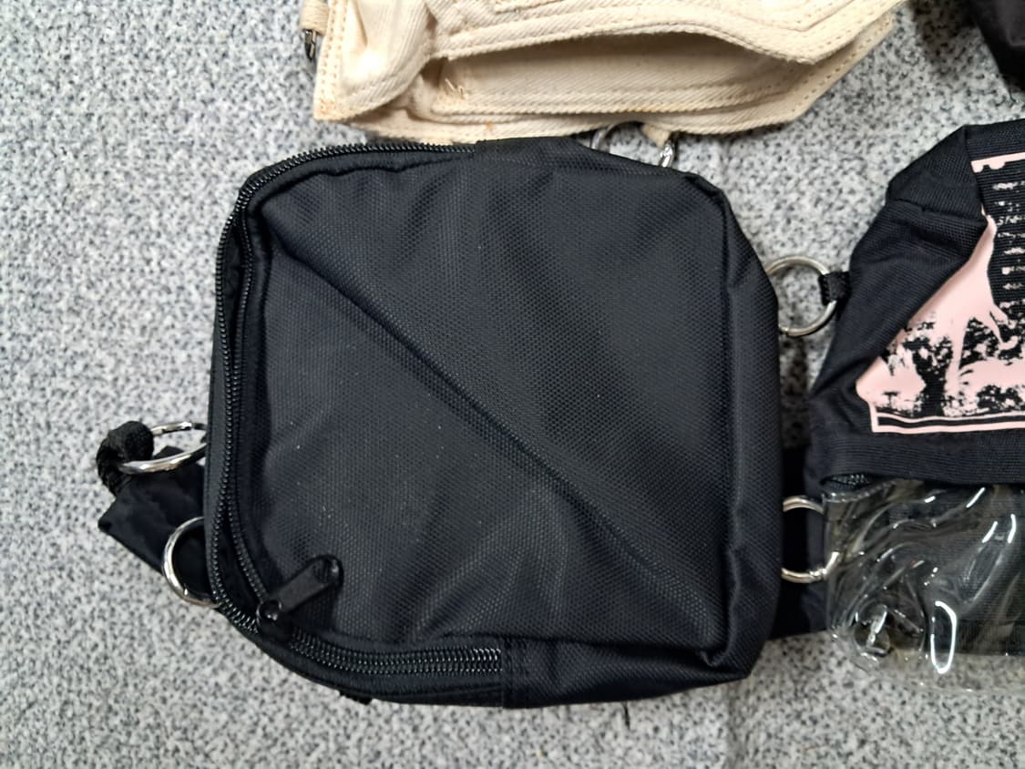 이스트백 x 라프시몬스 상품이미지6