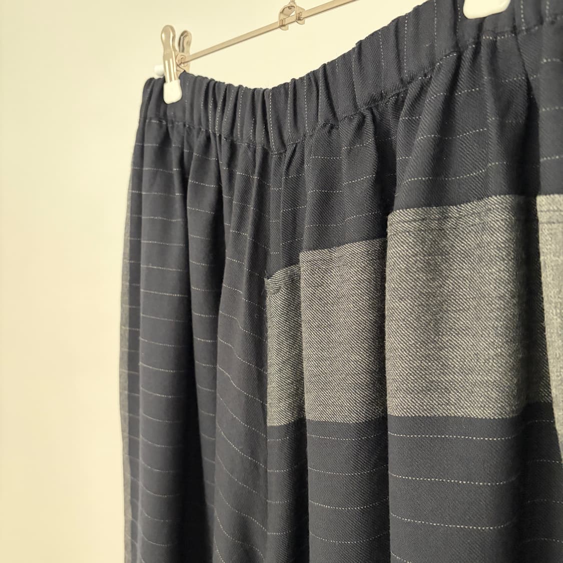 Stripe Asymmetry Skirt Pants 상품이미지4