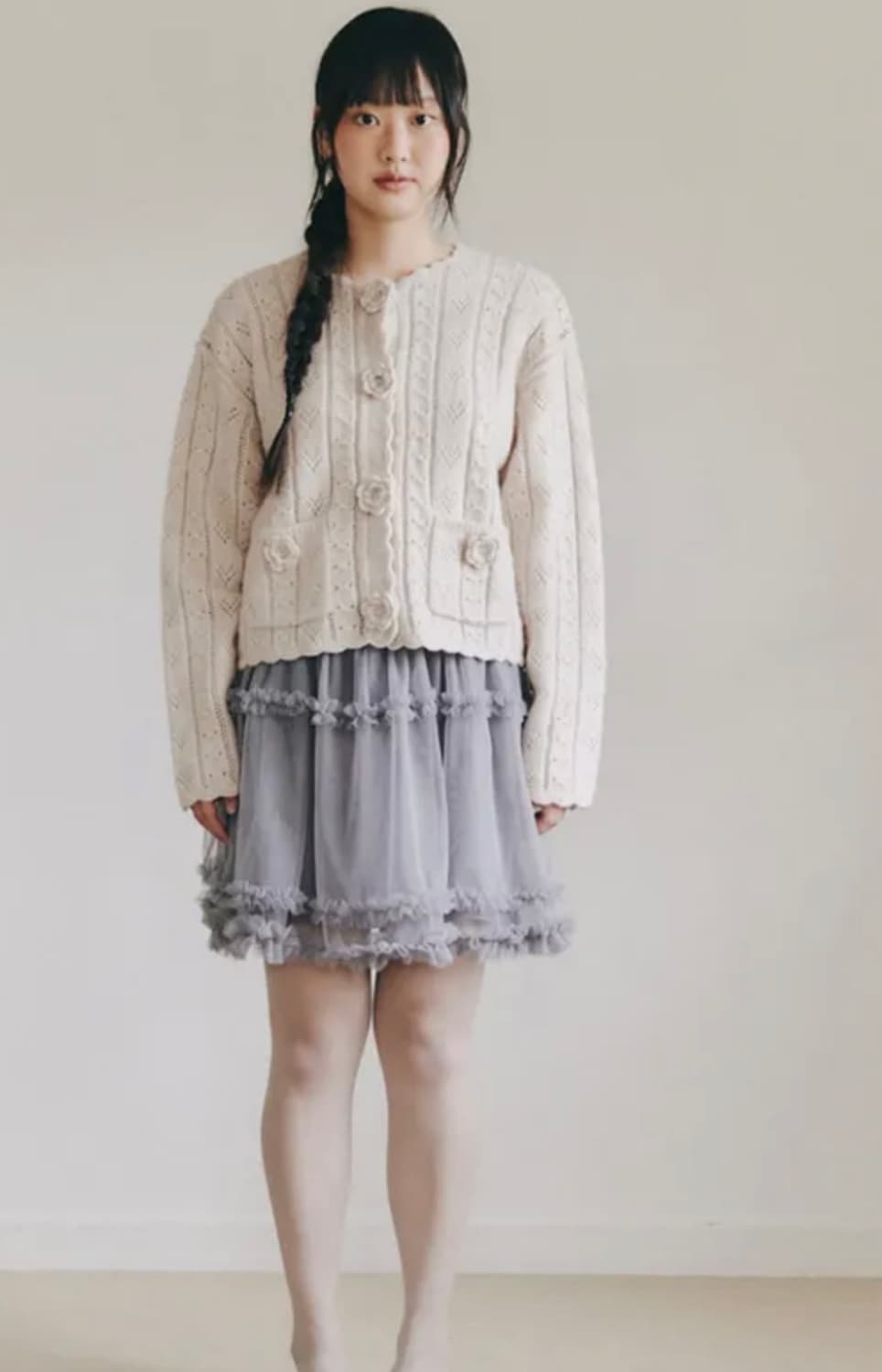 셀리테일즈 HANDMADE FLOWER BUTTON CARDIGAN 상품이미지4