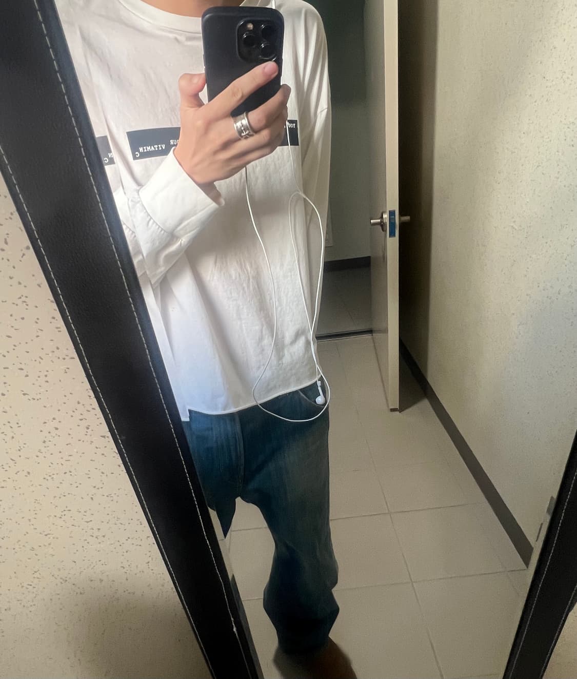 로스트 타운 서플라이 롱슬리브 상품이미지1