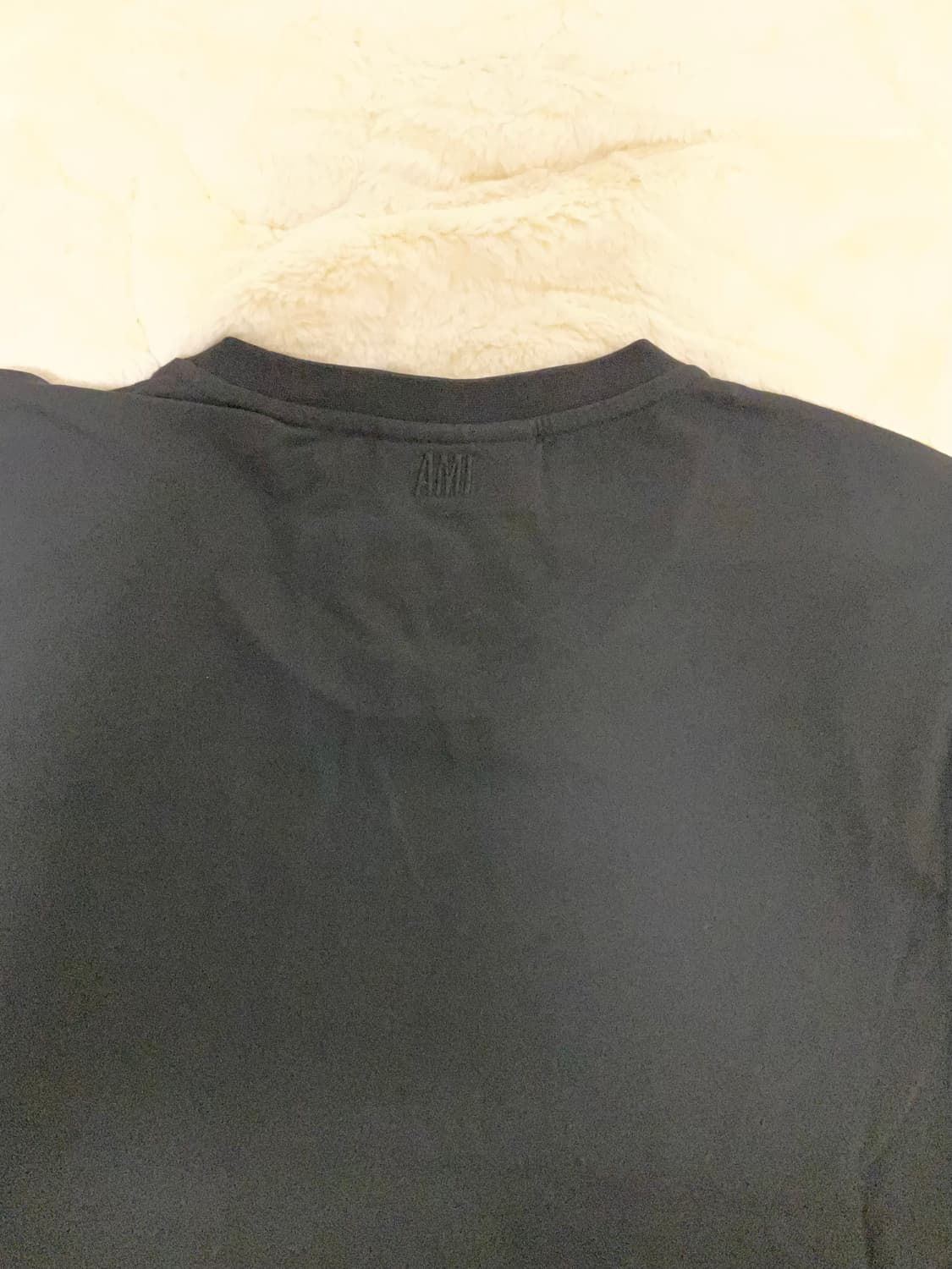 아미 기본 반팔 블랙 XL 상품이미지3