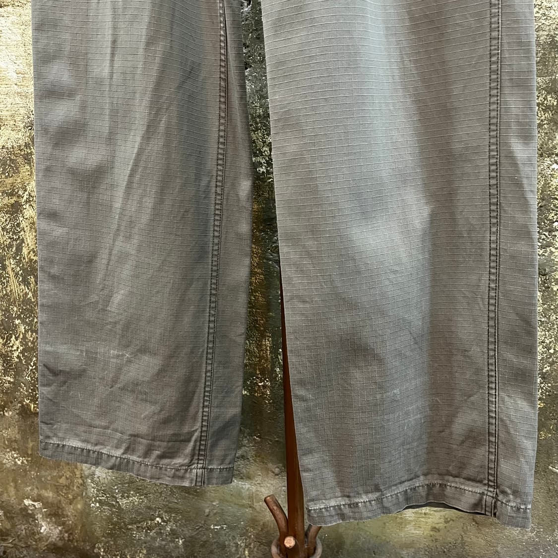 칼하트 립스탑 카고 팬츠 상품이미지4