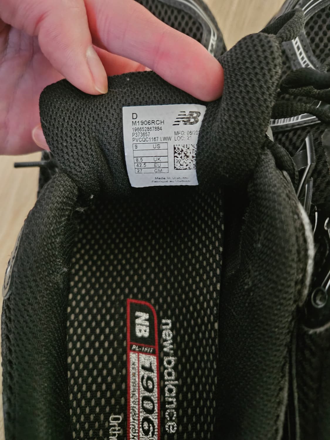 뉴발란스 1906R 트리플블랙 270 상품이미지4