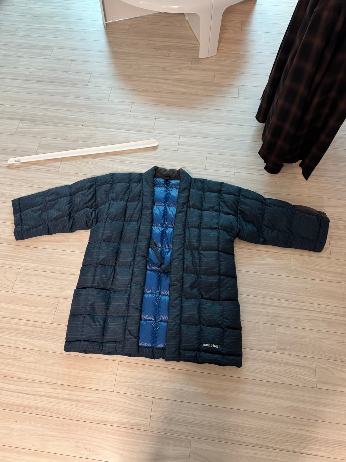 몽벨 한텐 경량패딩 M 상품이미지1