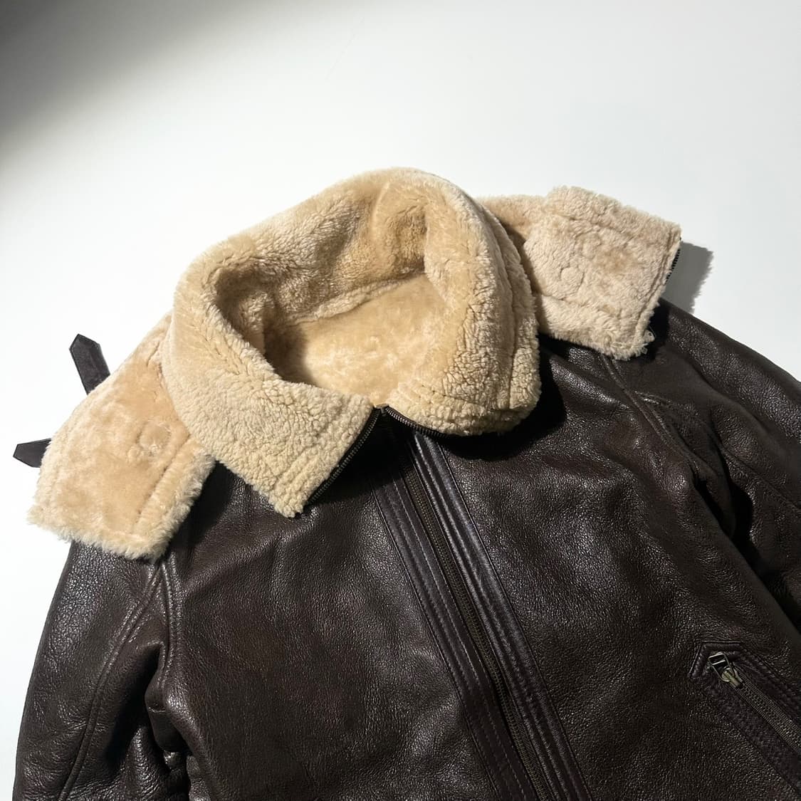 WHA IN 레이어드 카라 램스킨 시어링 무스탕 봄버 자켓 상품이미지4