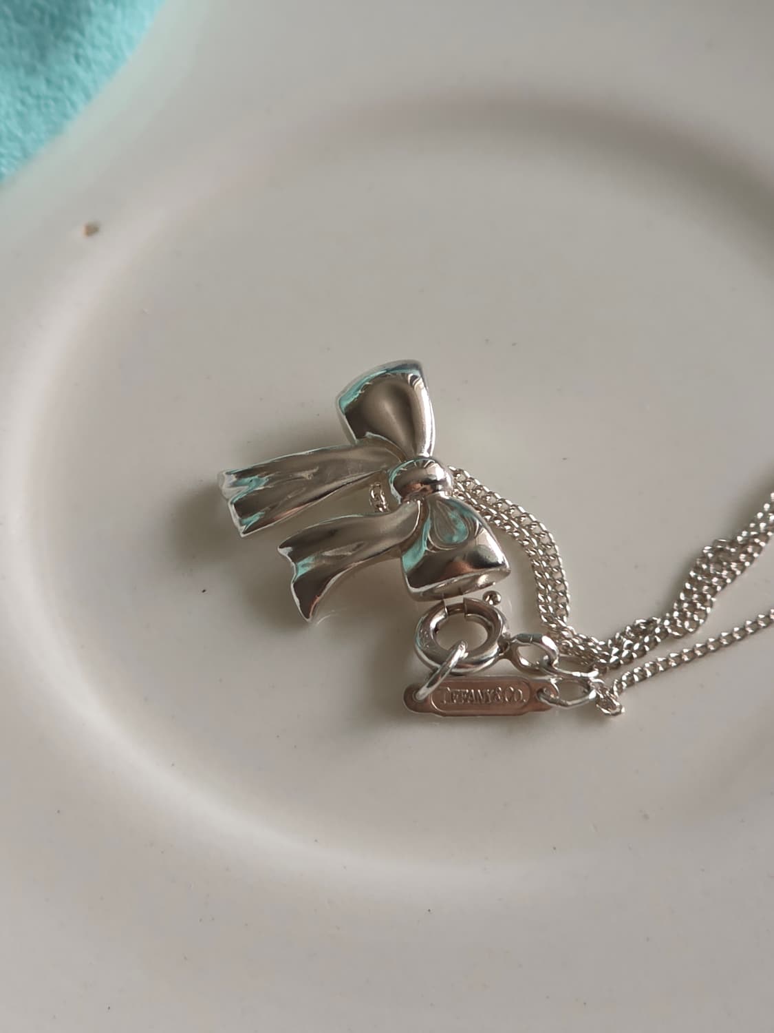 티파니앤코 리본 펜던트 실버925 목걸이 상품이미지2