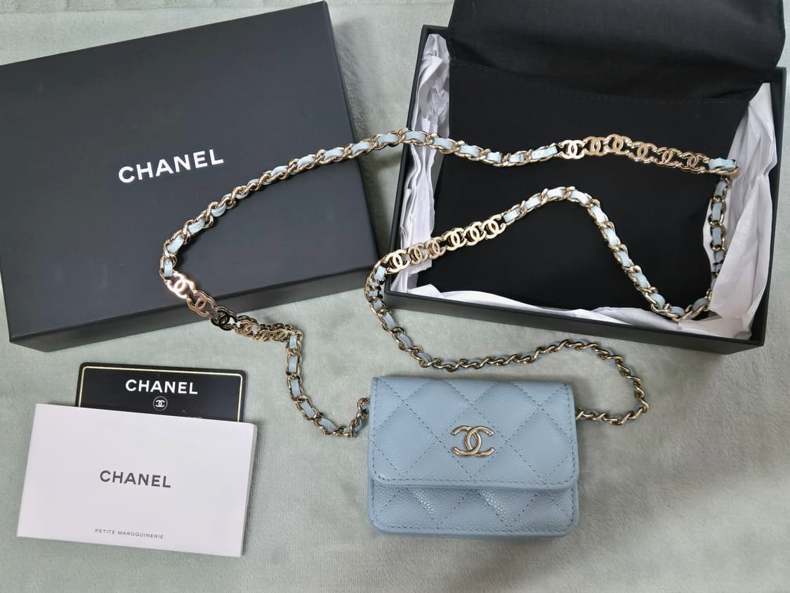 샤넬 미니 체인백 차정원 착용 ( AP2627 ) 상품이미지1