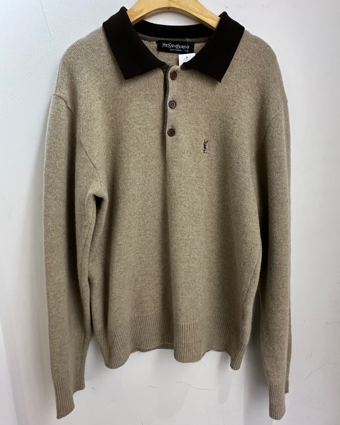 S 입생로랑 자수로고 베이지 카라 니트 상품이미지2