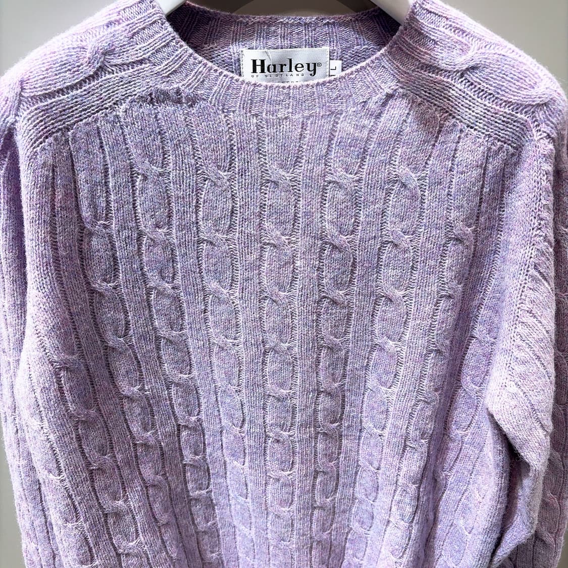 (정품/새상품) 할리오브스코틀랜드 남성 라벤더 케이블 울 니트 상품이미지2