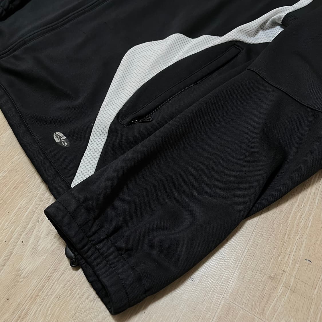 아디다스 퍼포먼스 로고 트랙탑 져지 M/95 상품이미지6