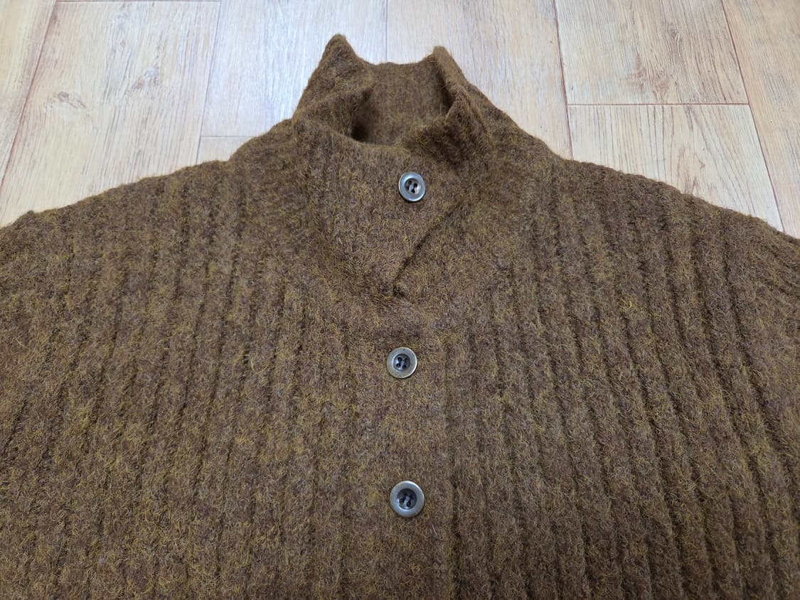 OFC 페미니크 브러쉬카라 가디건 프리사이즈 새상품 상품이미지6