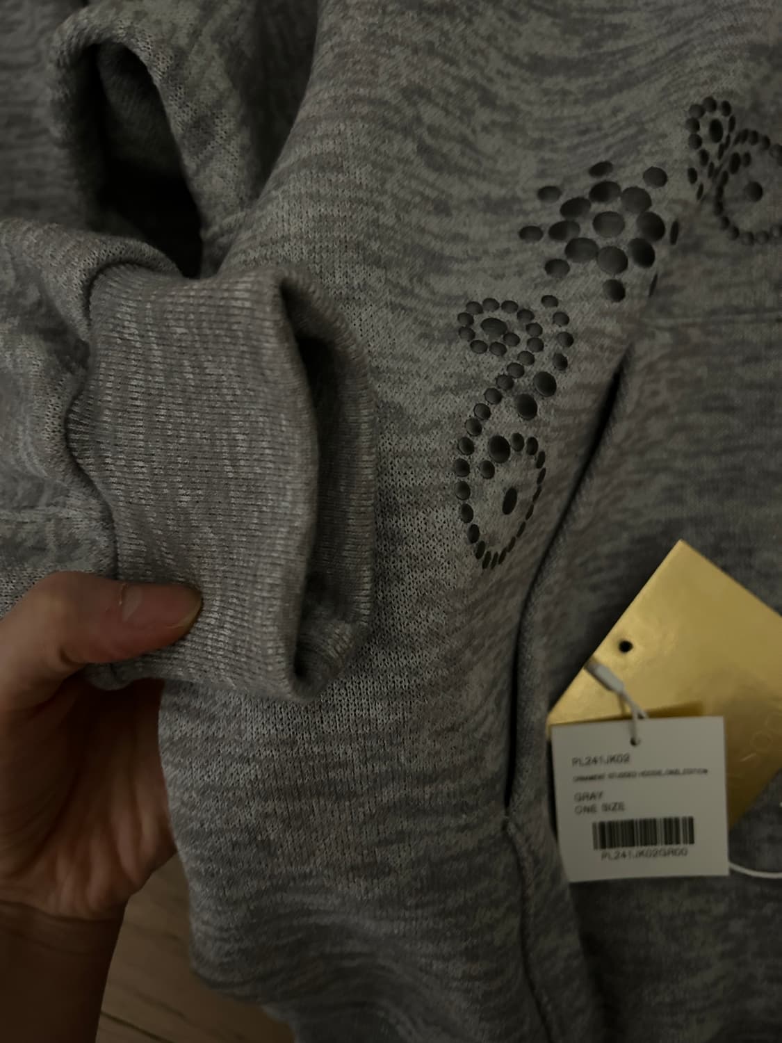 (새상품)폴리수엠 스터드니트후드집업 상품이미지3