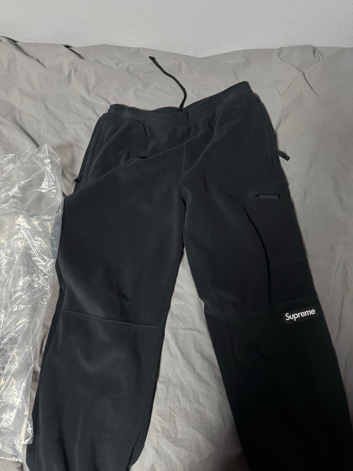 [L] 24fw 슈프림 폴라텍 팬츠 상품이미지1