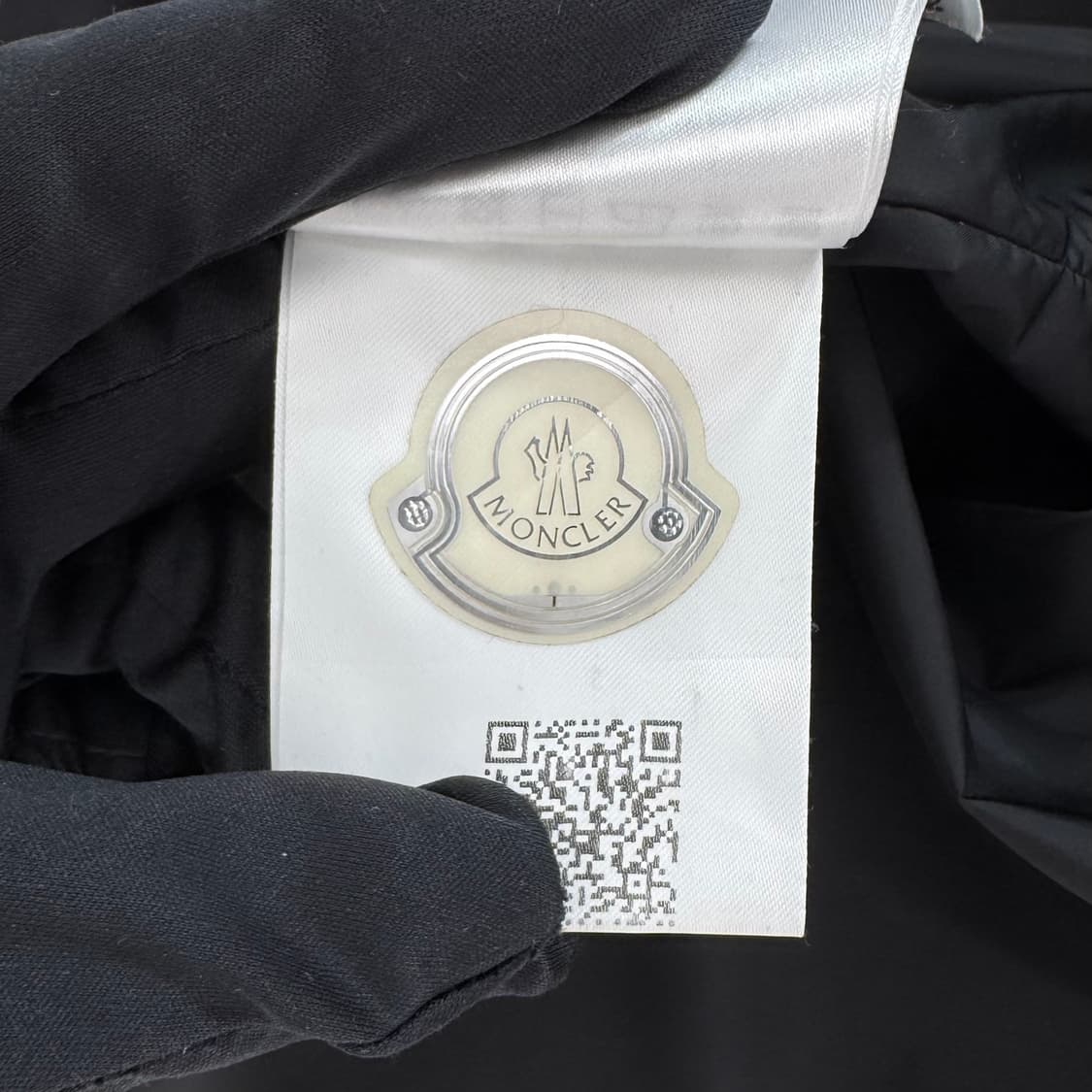 [4사이즈] 몽클레어 바람막이 집업 자켓 블랙 상품이미지9