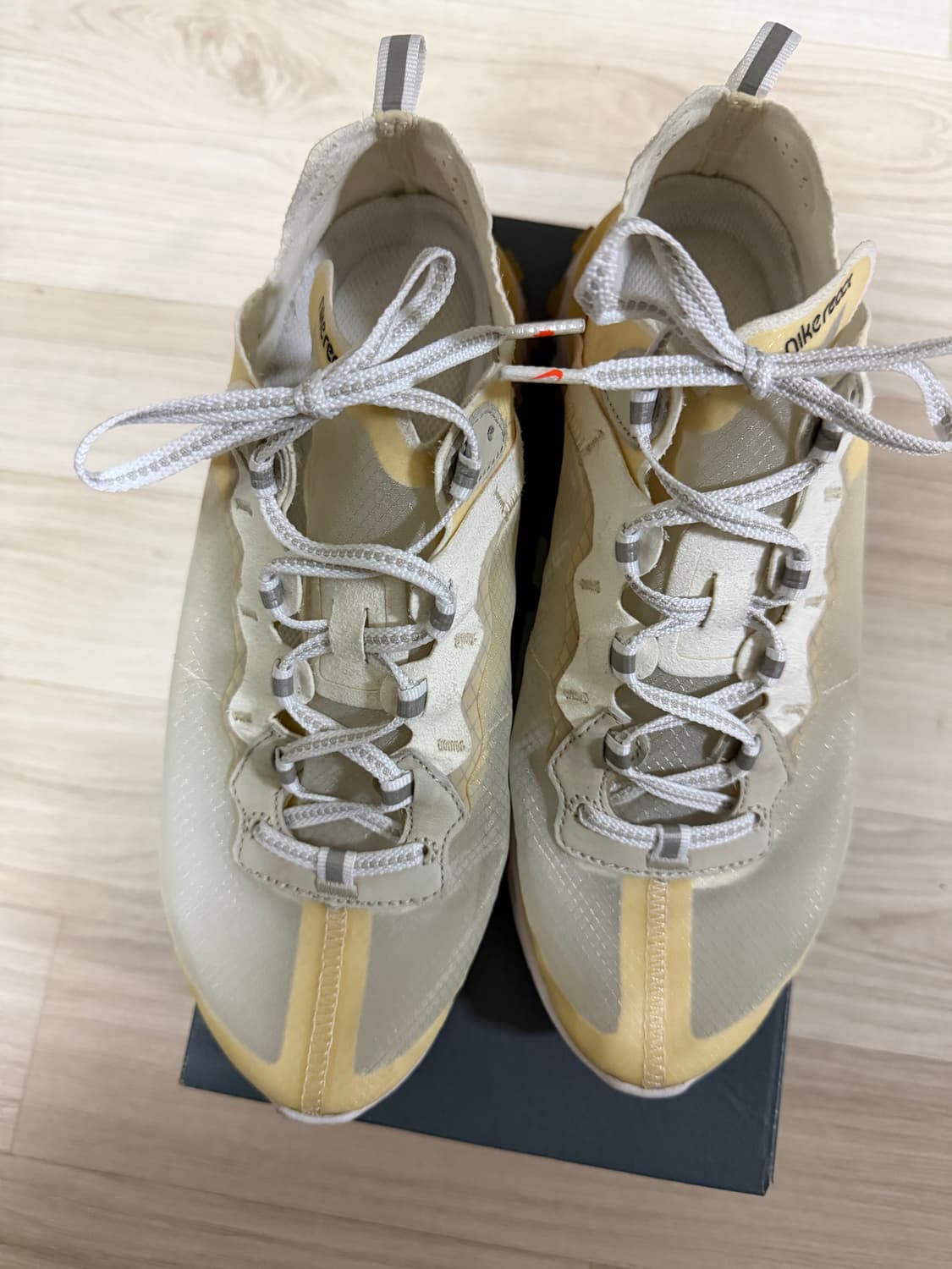 [260] 나이키 리액트 엘리먼트 87 OG 상품이미지1