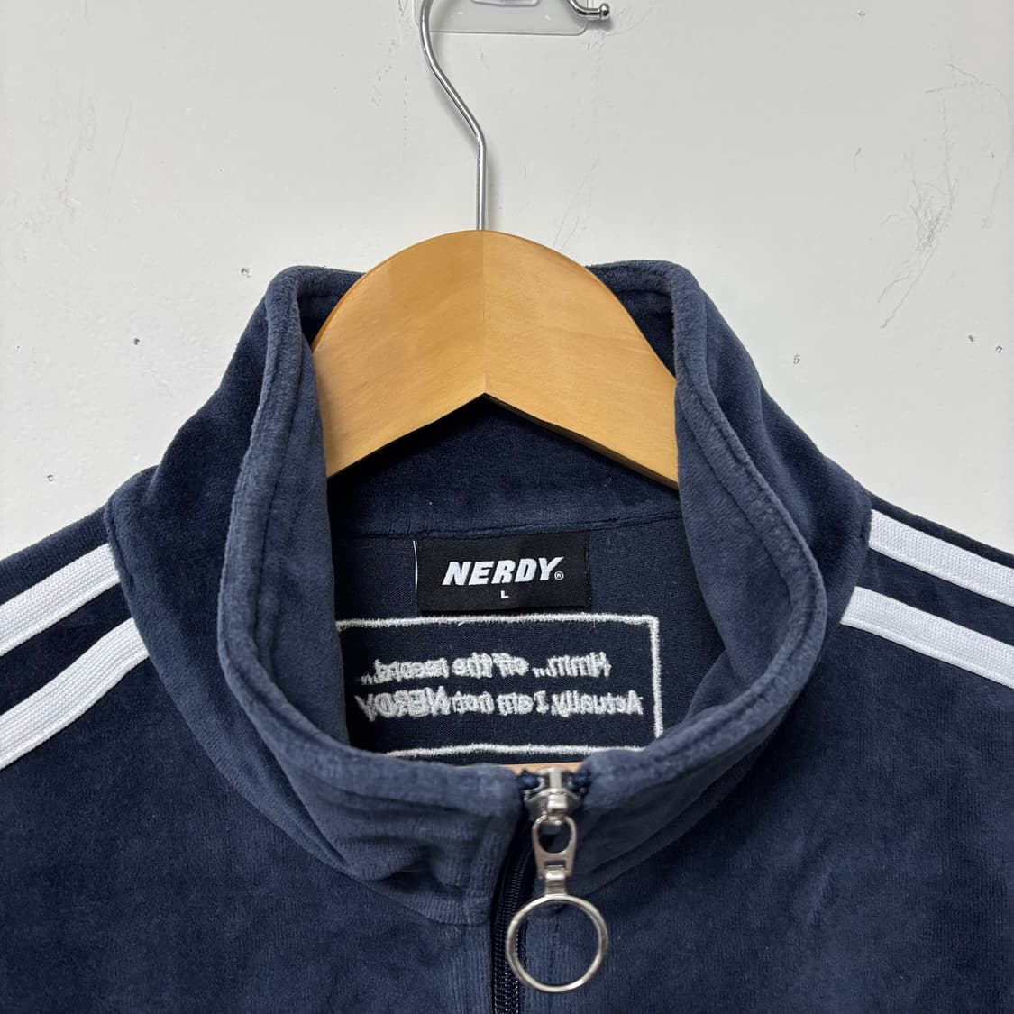 널디 벨벳 네이비 트랙탑 상품이미지3