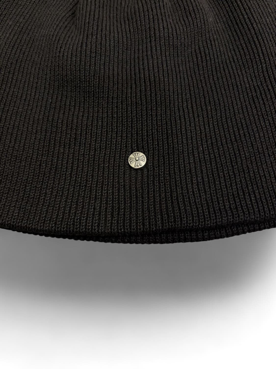 Dark Pixel Beanie. 상품이미지2