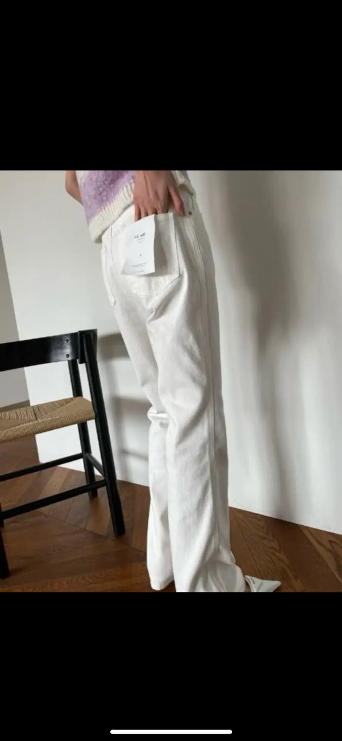 위아 산토리 화이트 슬림 부츠컷 데님 상품이미지5