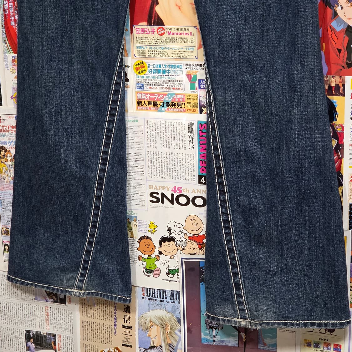 트루릴리전 조이 빅 티 부츠컷 데님 팬츠 상품이미지5