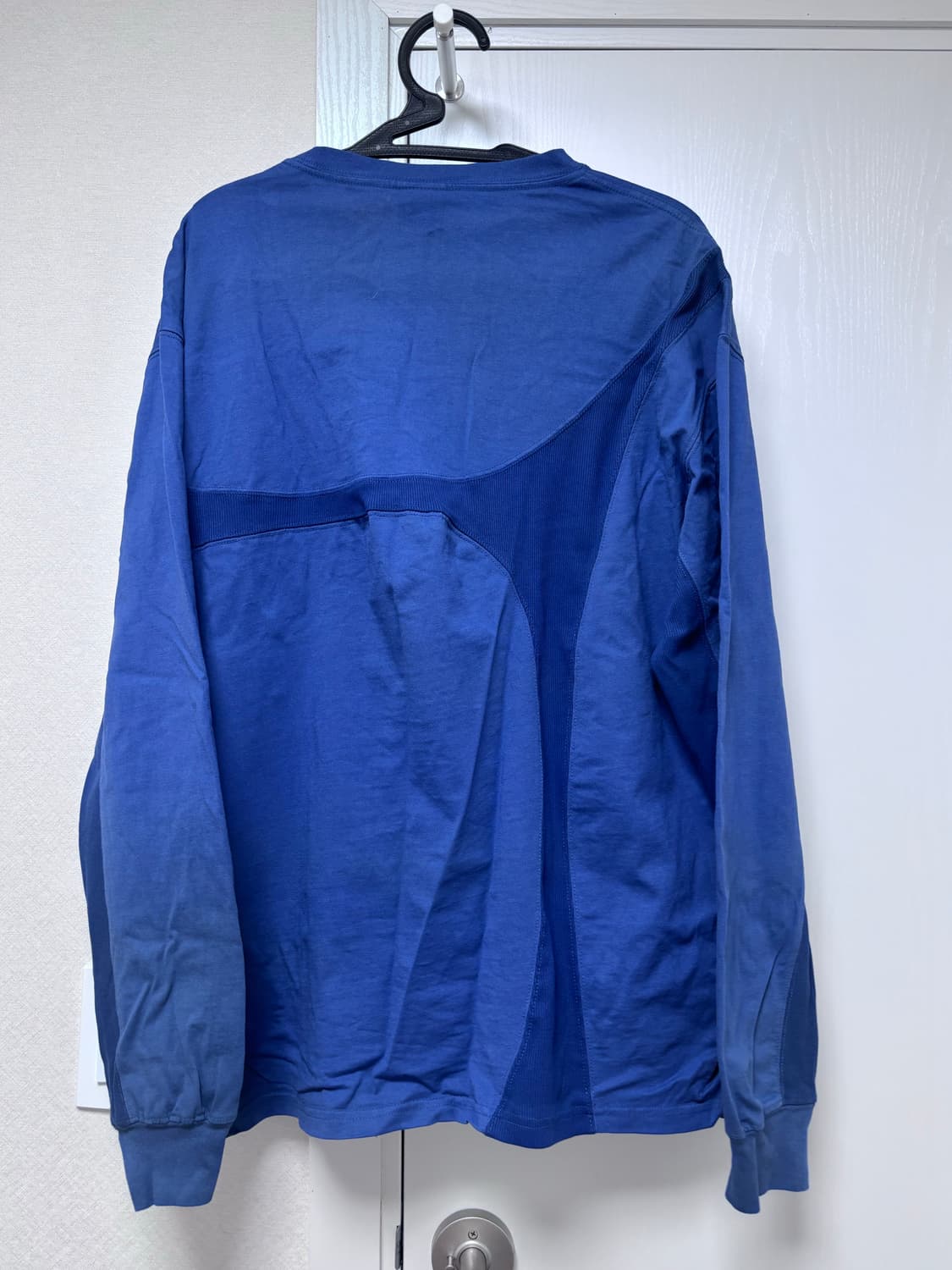 크리틱 긴팔티셔츠 상품이미지2