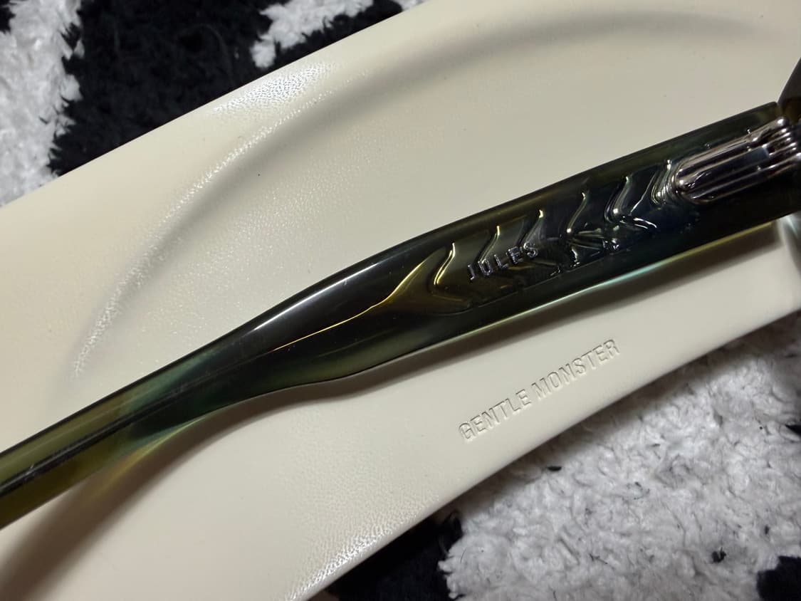 젠틀몬스터 JULES 상품이미지2