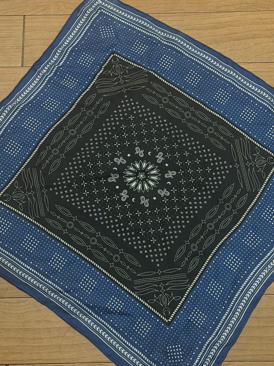 솔로이스트 스카프 상품이미지2