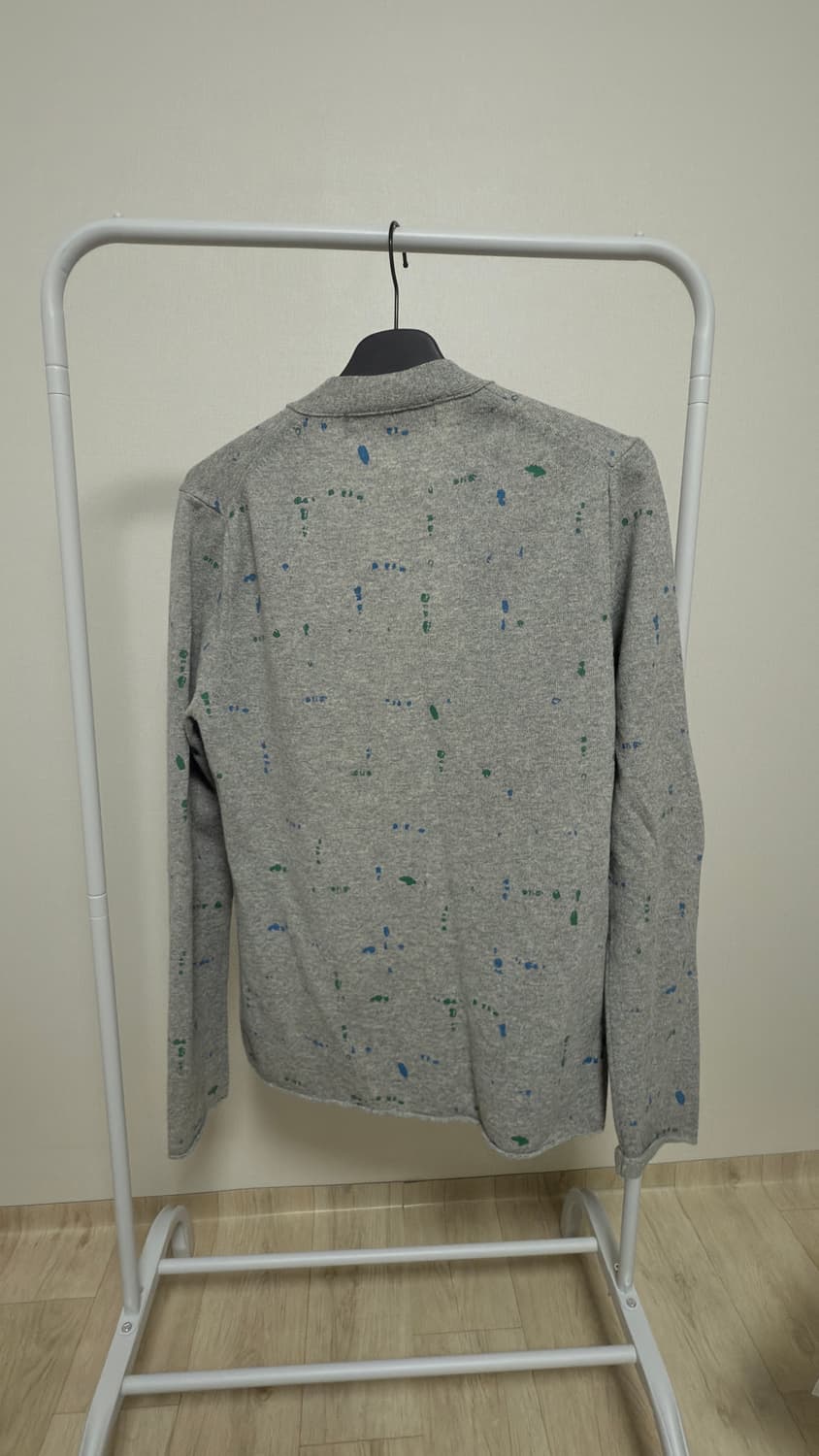 옴므플러스 페인팅 가디건 m사이즈 상품이미지2