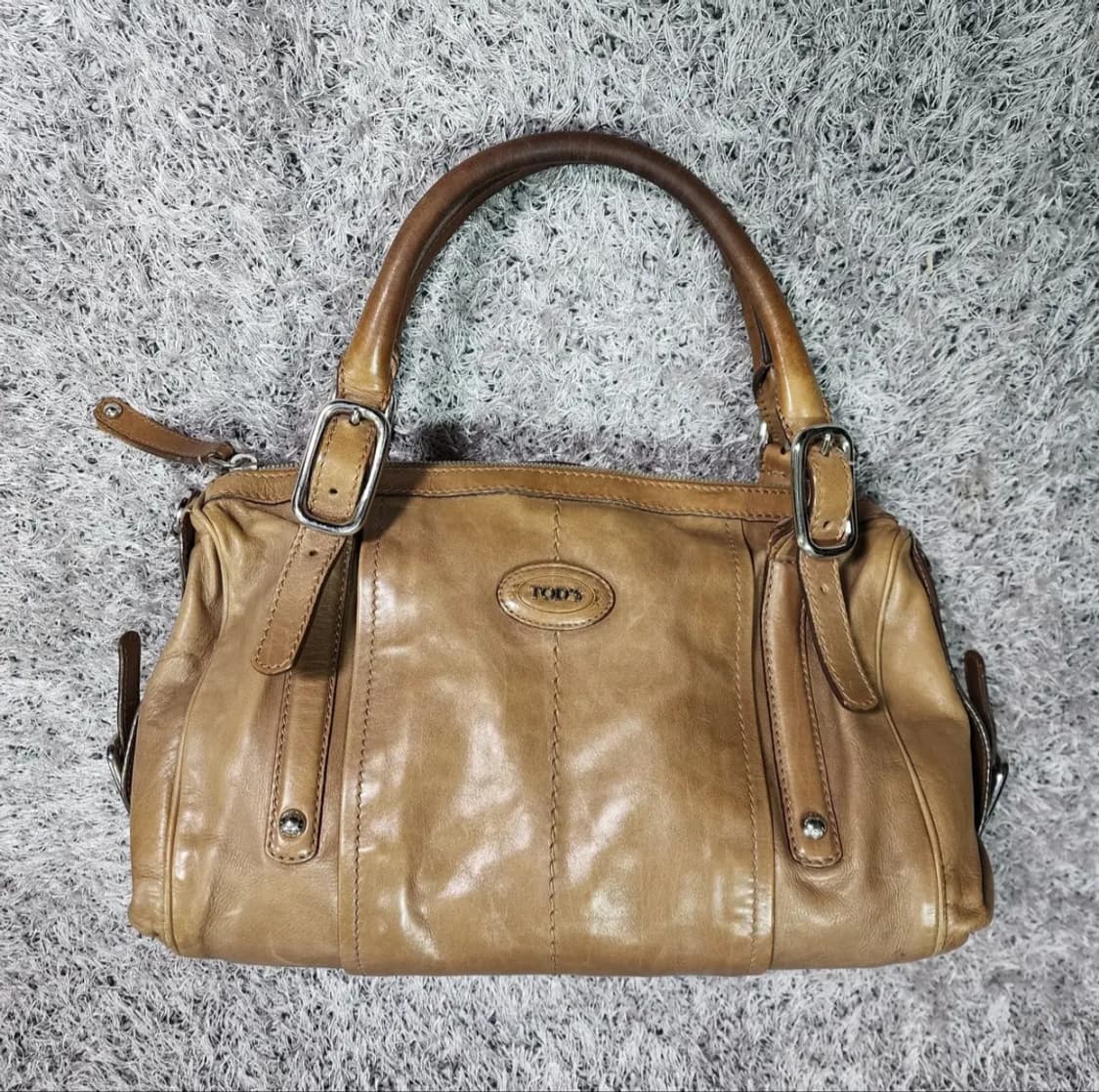 토즈 레더 숄더백 상품이미지1
