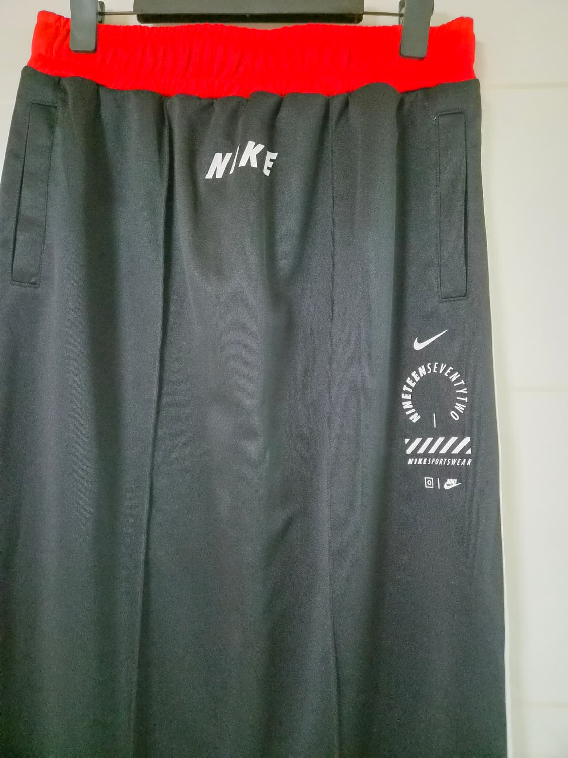 나이키 스포츠웨어 여성스커트 상품이미지2