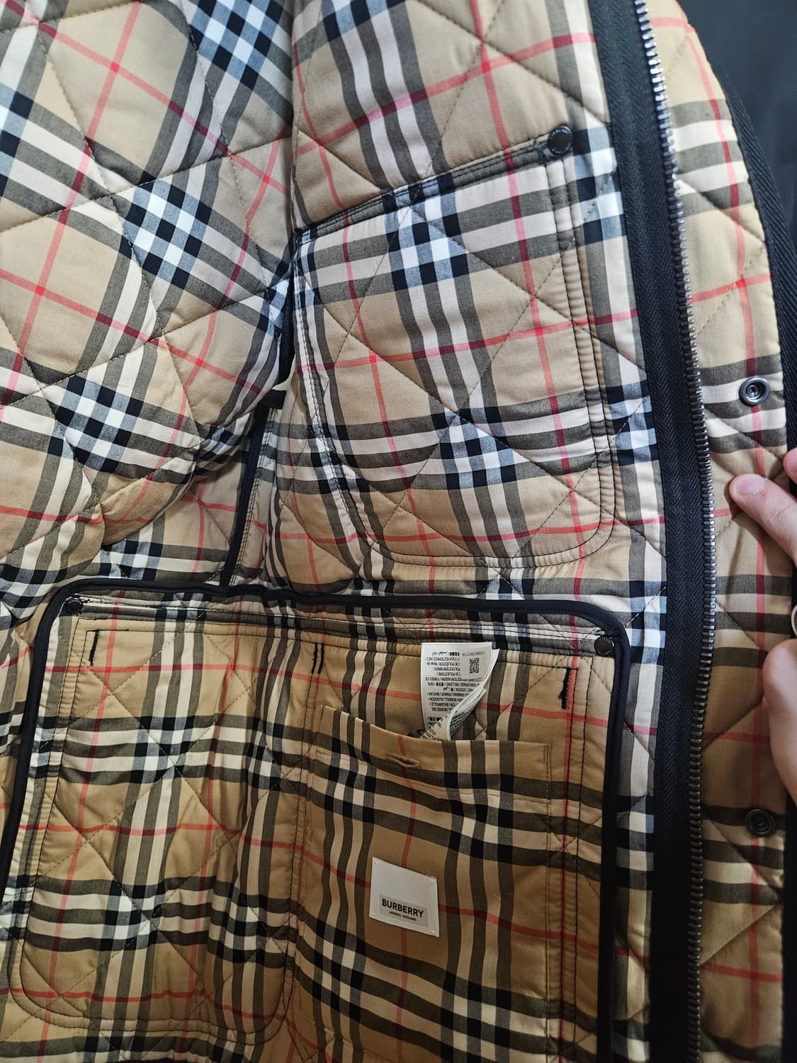 105 XL) 버버리 burberry 다이아몬드 퀼팅 베스트 상품이미지6
