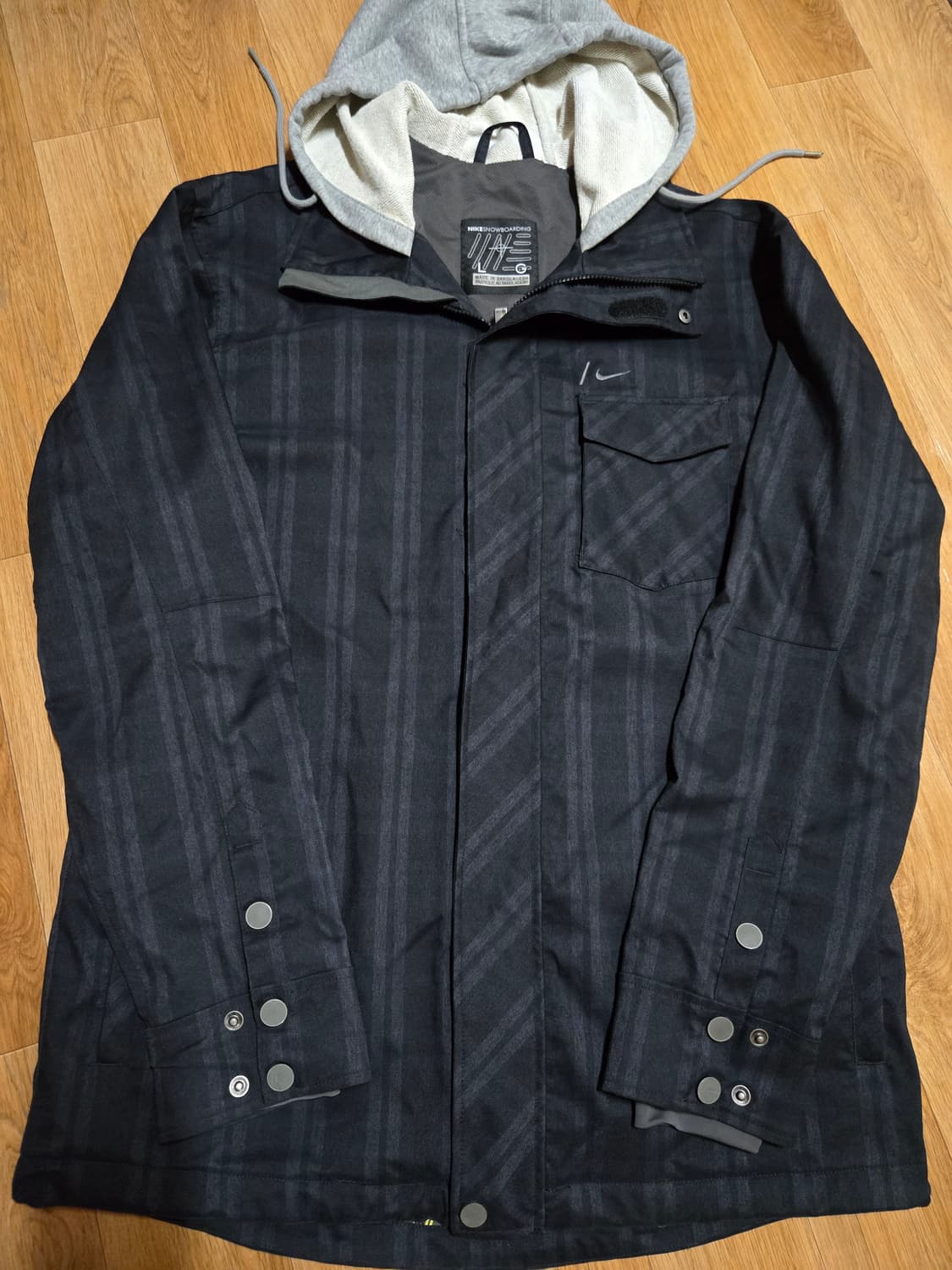 나이키 스노우보딩 자켓(L사이즈) 상품이미지1