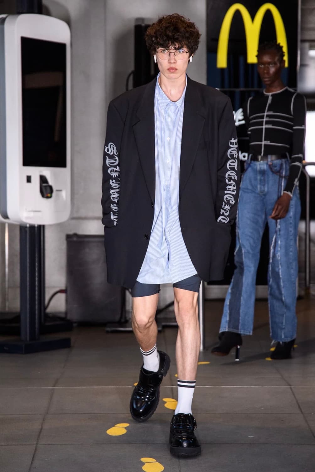 <구매> [S,M] 베트멍 2020ss 고딕 블레이저 자켓 상품이미지1