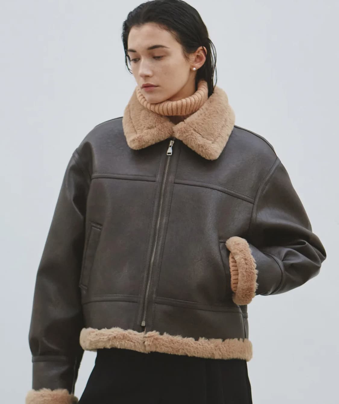 닉앤니콜 무스탕 브라운 상품이미지4