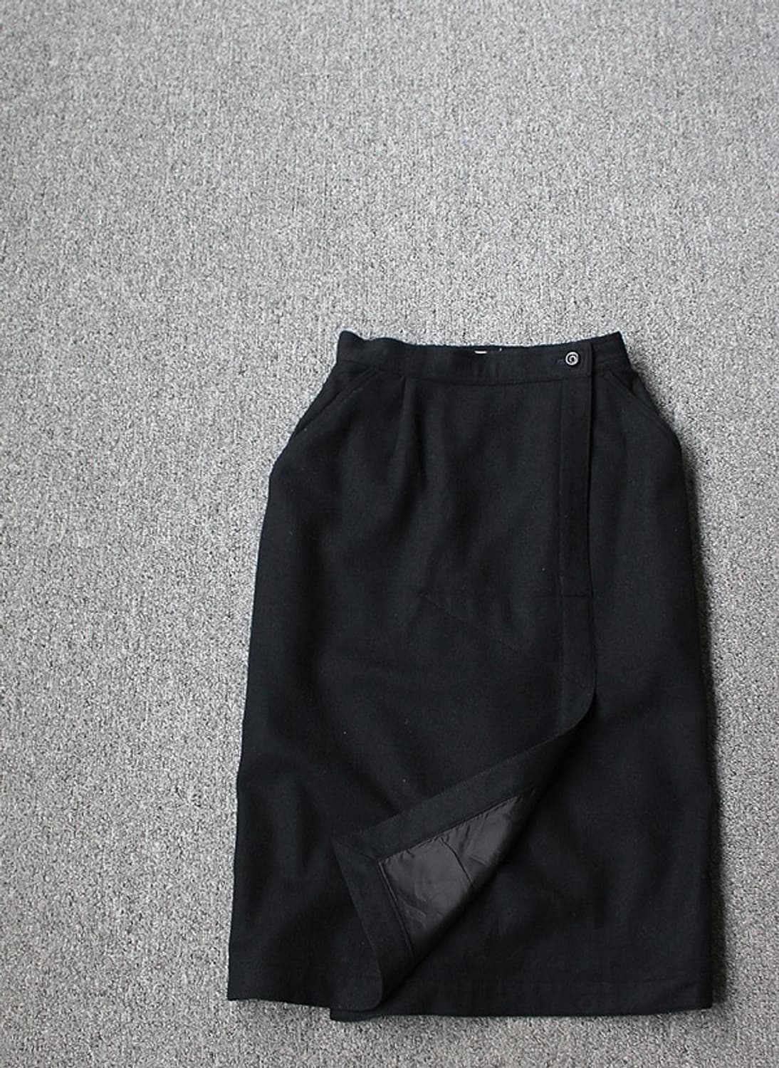 ISSEY MIYAKE Wrap Skirt 상품이미지5