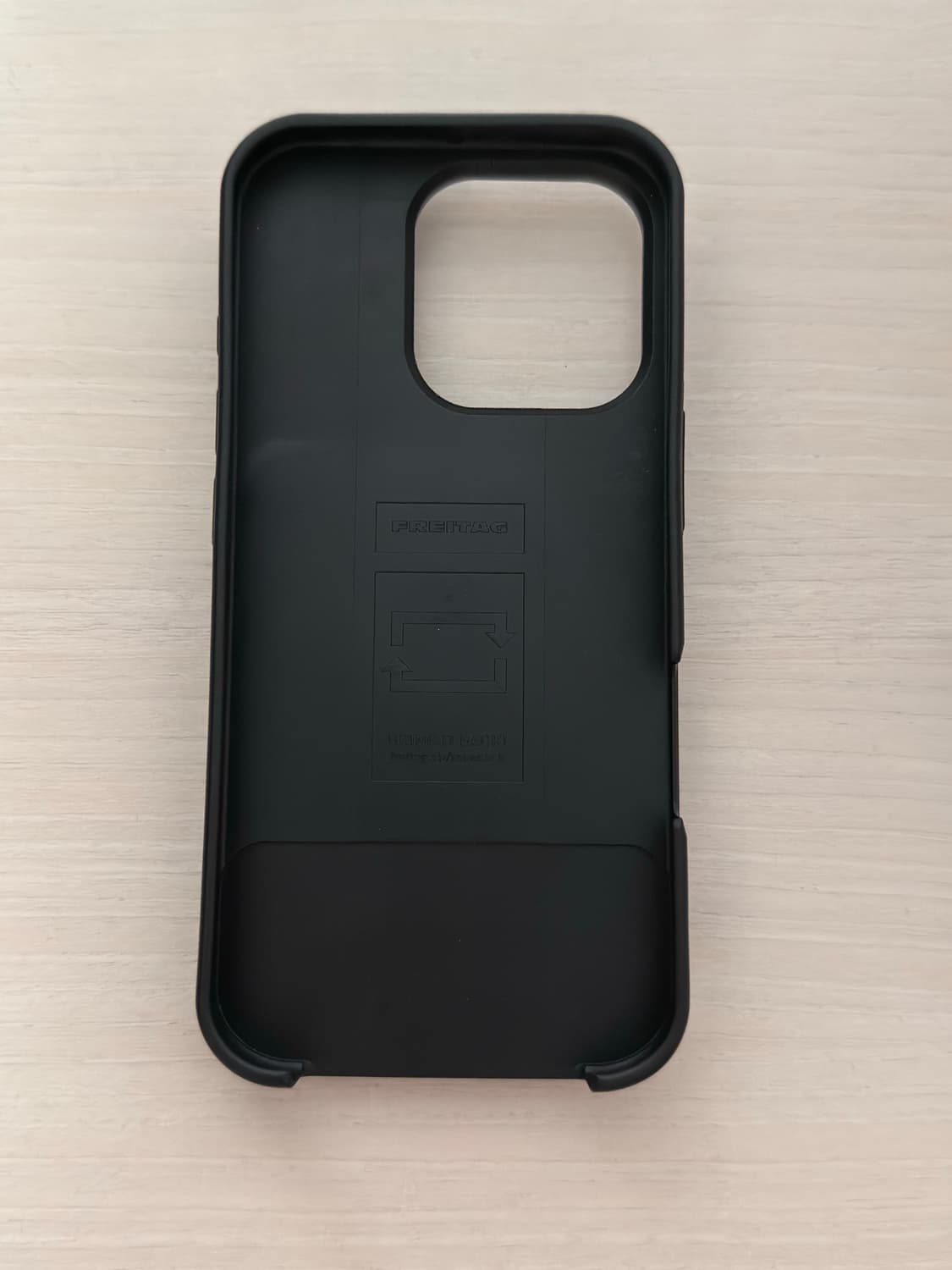 아이폰 16프로 프라이탁 케이스 (저스틴) 상품이미지4