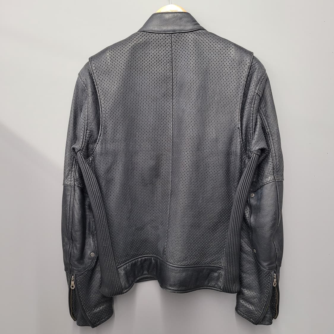 할리데이비슨 엠블러 퍼포레이티드 가죽 자켓 상품이미지2