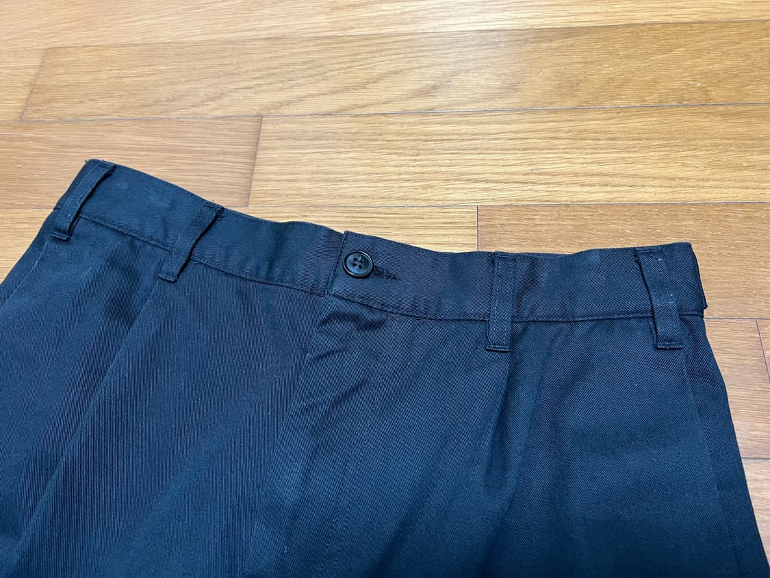스투시 TWILL VOLUME PLEATED TROUSER 블랙 상품이미지7