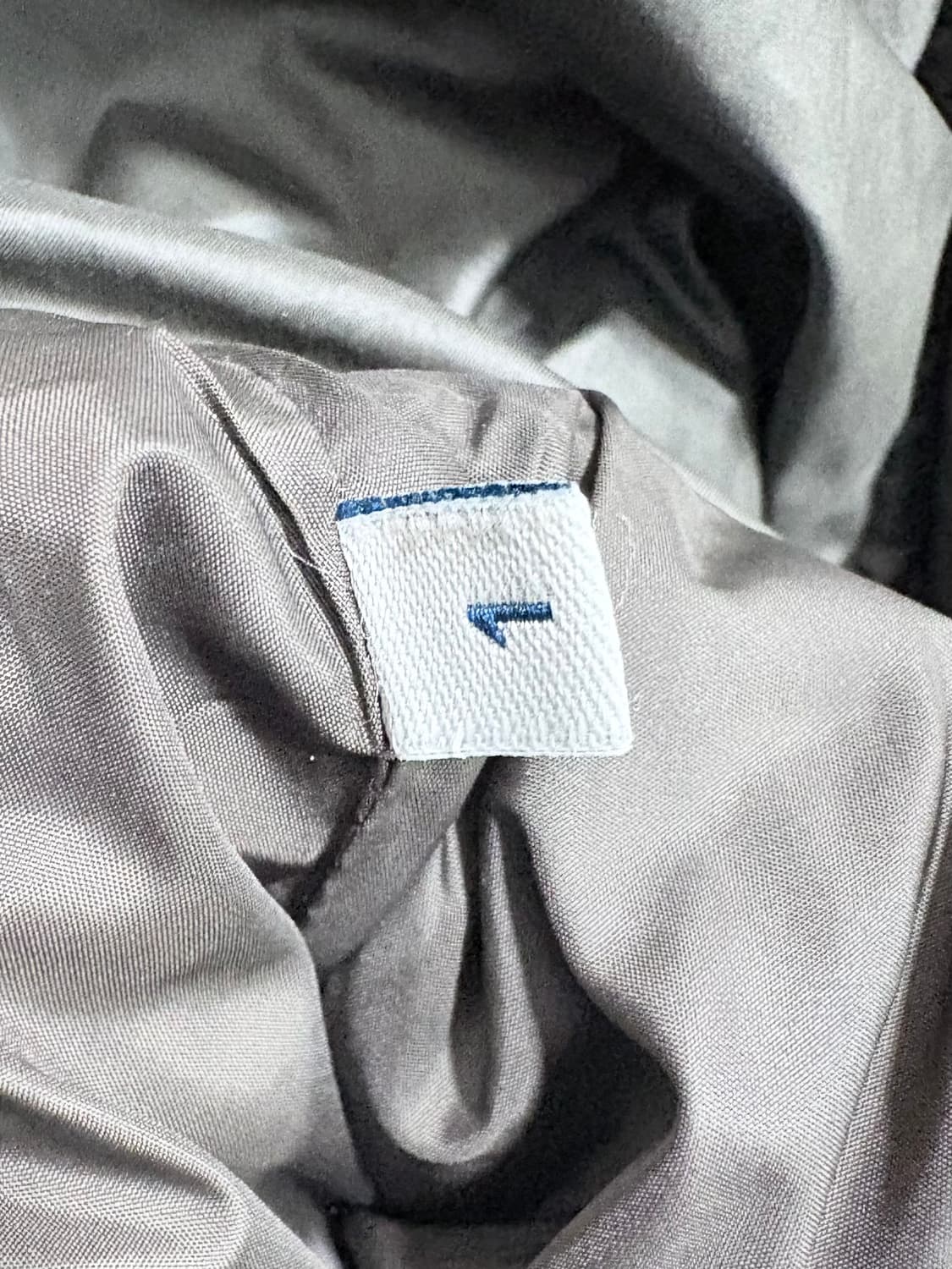 급처)정품 몽클레어 티누비엘 롱패딩 1사이즈 실착 2회 상품이미지7